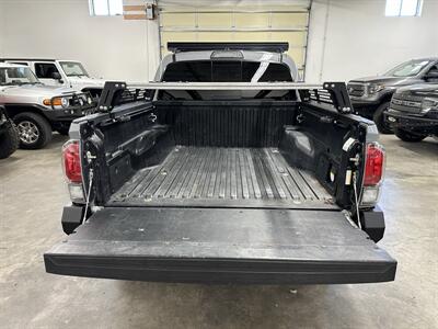 2017 Toyota Tacoma TRD Pro   - Photo 5 - Portland, OR 97220