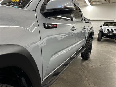 2017 Toyota Tacoma TRD Pro   - Photo 41 - Portland, OR 97220