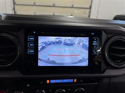 2017 Toyota Tacoma TRD Pro   - Photo 25 - Portland, OR 97220