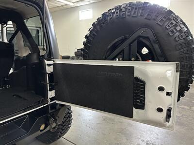 2016 Jeep Wrangler Unlimited Rubicon  DANA 60 Axle Swap - Photo 29 - Portland, OR 97220