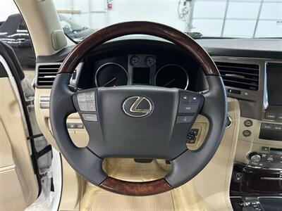 2010 Lexus LX 570   - Photo 20 - Portland, OR 97220