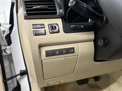 2010 Lexus LX 570   - Photo 28 - Portland, OR 97220