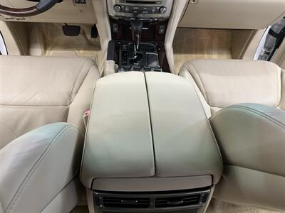 2010 Lexus LX 570   - Photo 41 - Portland, OR 97220