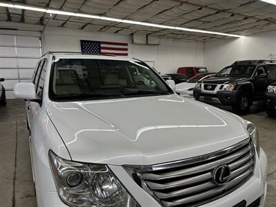 2010 Lexus LX 570   - Photo 44 - Portland, OR 97220