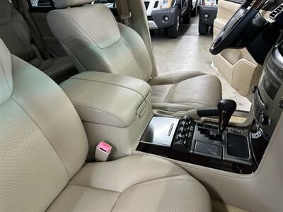 2010 Lexus LX 570   - Photo 39 - Portland, OR 97220