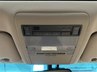 2010 Lexus LX 570   - Photo 33 - Portland, OR 97220