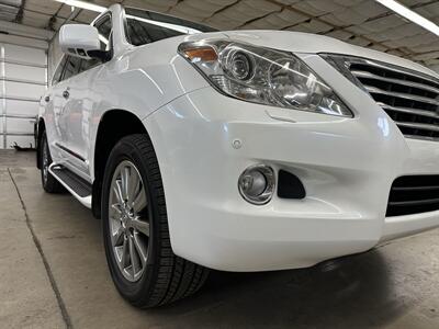 2010 Lexus LX 570   - Photo 45 - Portland, OR 97220