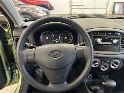 2010 Hyundai ACCENT GS   - Photo 20 - Portland, OR 97220