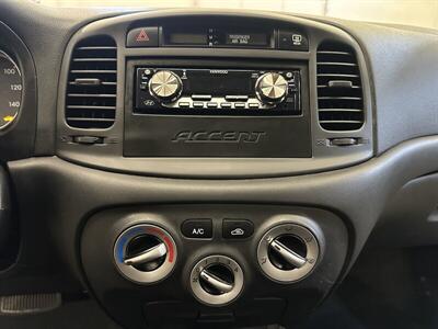 2010 Hyundai ACCENT GS   - Photo 21 - Portland, OR 97220