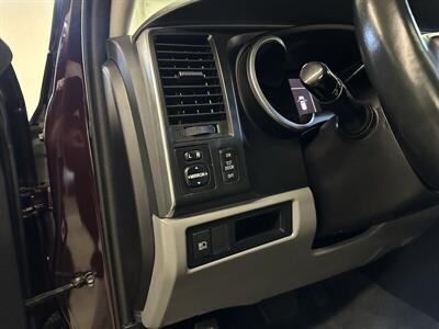 2019 Toyota Sequoia SR5   - Photo 27 - Portland, OR 97220