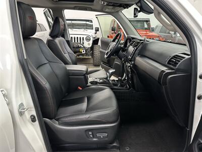 2020 Toyota 4Runner TRD Off-Road Premium - Photo 17 - Portland, OR 97220