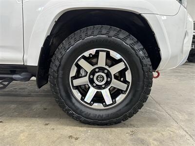 2020 Toyota 4Runner TRD Off-Road Premium - Photo 10 - Portland, OR 97220