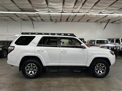 2020 Toyota 4Runner TRD Off-Road Premium - Photo 2 - Portland, OR 97220