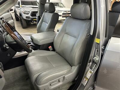 2010 Toyota Sequoia Platinum - Photo 38 - Portland, OR 97220