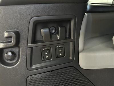 2010 Toyota Sequoia Platinum - Photo 50 - Portland, OR 97220