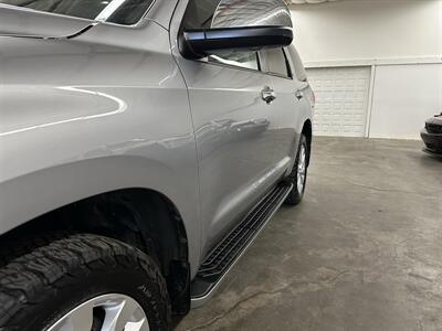 2010 Toyota Sequoia Platinum - Photo 57 - Portland, OR 97220