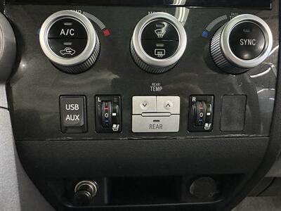 2010 Toyota Sequoia Platinum - Photo 31 - Portland, OR 97220