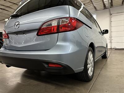 2012 Mazda Mazda5 Sport   - Photo 12 - Portland, OR 97220