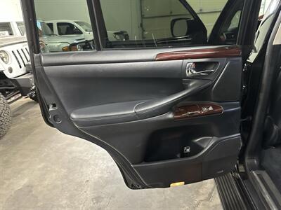2013 Lexus LX 570 - Photo 73 - Portland, OR 97220