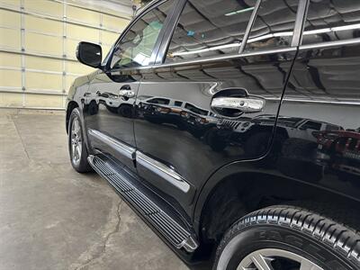 2013 Lexus LX 570 - Photo 17 - Portland, OR 97220