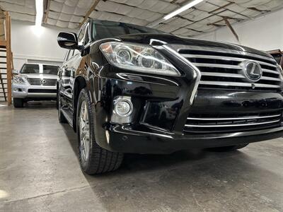 2013 Lexus LX 570 - Photo 11 - Portland, OR 97220