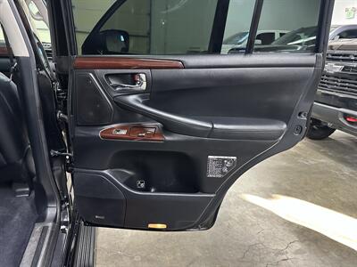 2013 Lexus LX 570 - Photo 75 - Portland, OR 97220