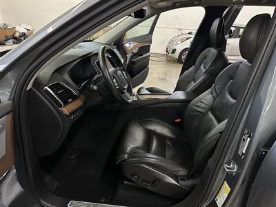 2016 Volvo XC90 T8 eAWD Inscription  Plug In Hybrid - Photo 9 - Portland, OR 97220