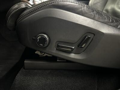 2016 Volvo XC90 T8 eAWD Inscription  Plug In Hybrid - Photo 32 - Portland, OR 97220