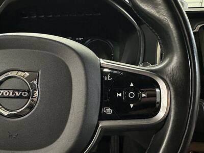 2016 Volvo XC90 T8 eAWD Inscription  Plug In Hybrid - Photo 29 - Portland, OR 97220