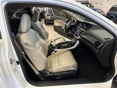 2015 Honda Accord LX-S  Coupe - Photo 13 - Portland, OR 97220