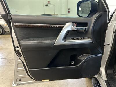 2014 Toyota Land Cruiser - Photo 25 - Portland, OR 97220