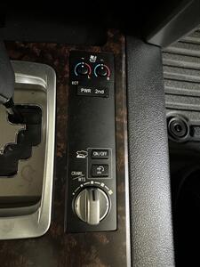 2014 Toyota Land Cruiser   - Photo 21 - Portland, OR 97220