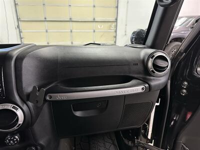 2016 Jeep Wrangler Unlimited Rubicon Hard Rock - Photo 35 - Portland, OR 97220