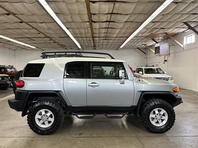 2011 Toyota FJ Cruiser   - Photo 2 - Portland, OR 97220