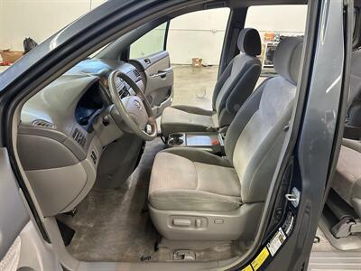 2007 Toyota Sienna LE 7-Passenger   - Photo 10 - Portland, OR 97220