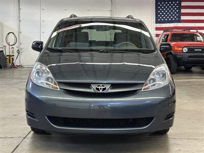 2007 Toyota Sienna LE 7-Passenger   - Photo 7 - Portland, OR 97220