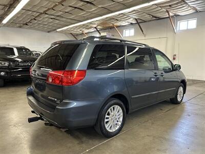 2007 Toyota Sienna LE 7-Passenger   - Photo 3 - Portland, OR 97220