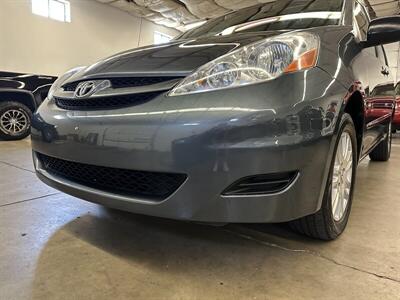 2007 Toyota Sienna LE 7-Passenger   - Photo 36 - Portland, OR 97220