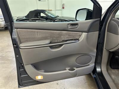 2007 Toyota Sienna LE 7-Passenger   - Photo 23 - Portland, OR 97220