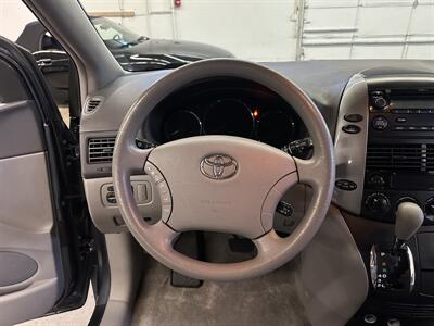 2007 Toyota Sienna LE 7-Passenger   - Photo 18 - Portland, OR 97220