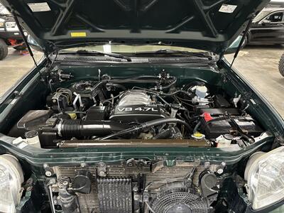 2003 Toyota Sequoia Limited - Photo 8 - Portland, OR 97220