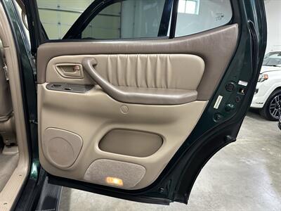2003 Toyota Sequoia Limited - Photo 33 - Portland, OR 97220
