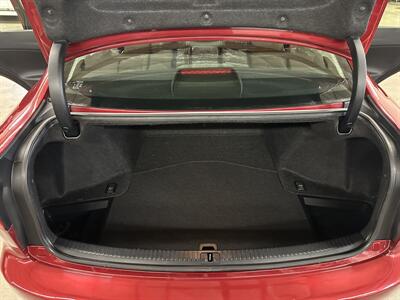 2011 Lexus IS 350   - Photo 15 - Portland, OR 97220