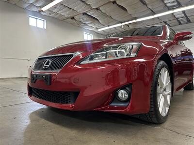 2011 Lexus IS 350   - Photo 39 - Portland, OR 97220