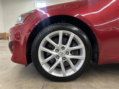 2011 Lexus IS 350   - Photo 9 - Portland, OR 97220