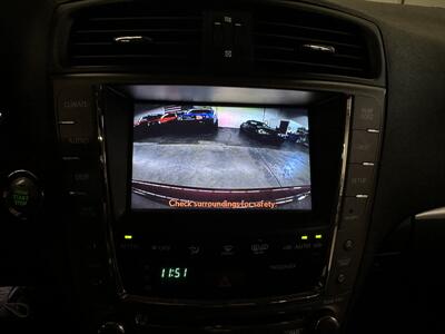 2011 Lexus IS 350   - Photo 19 - Portland, OR 97220