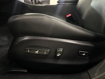 2011 Lexus IS 350   - Photo 27 - Portland, OR 97220