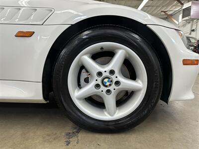 1997 BMW Z3 2.8   - Photo 51 - Portland, OR 97220