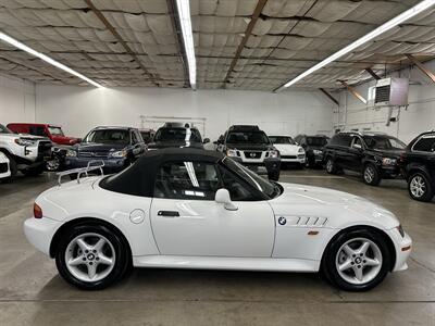 1997 BMW Z3 2.8   - Photo 2 - Portland, OR 97220
