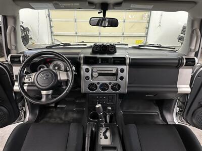 2007 Toyota FJ Cruiser 4dr SUV  1-Owner - Photo 18 - Portland, OR 97220